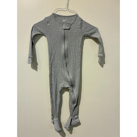 NWOT Member's Mark Gray 100% Organic Cotton Sleeper - 18M - Picture 1 of 3